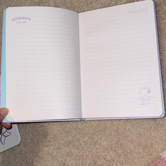 Peanuts Snoopy Notebook - Picture 3 of 3